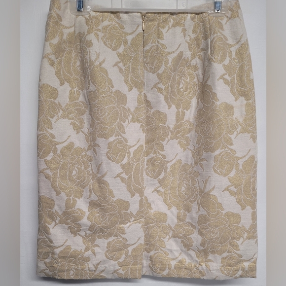 Jaclyn Smith 8 Gold Metallic Floral A Line Skirt Lined Hidden Zipper Like New - Picture 3 of 5